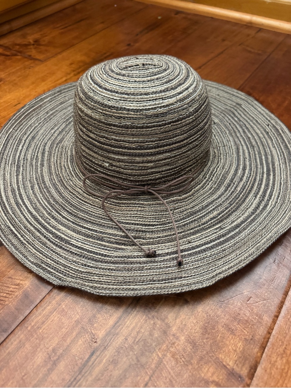 Ina Striped Wide-Brim Sun Hat in Gray and Tan - Picture 2 of 4